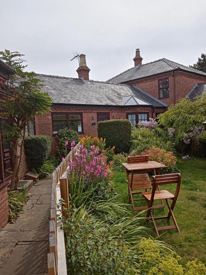 Cherry Tree Cottage Bempton Exterior foto